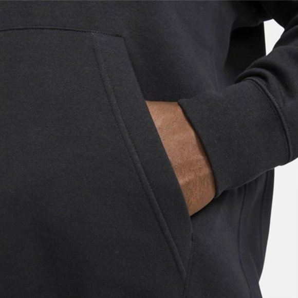 Nike Sportswear Club Fleece Pullover Hoodie with Logo, Black, Size XL, NWT $55 - Picture 4 of 4